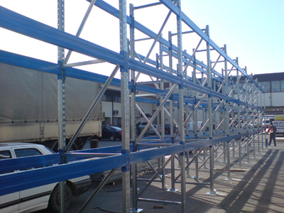 Pallete racks