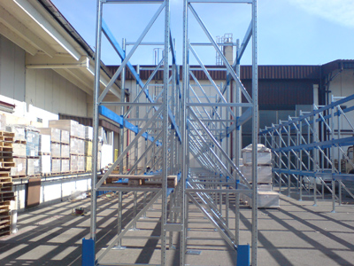 Pallete racks
